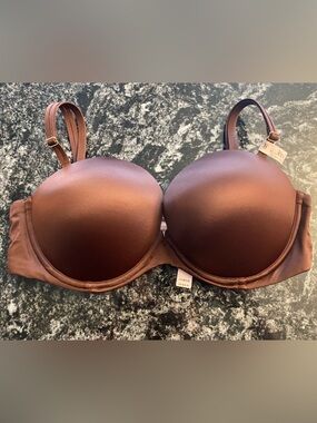 Brand New Victorias Secret Very Sexy Multiway Pushup 36D